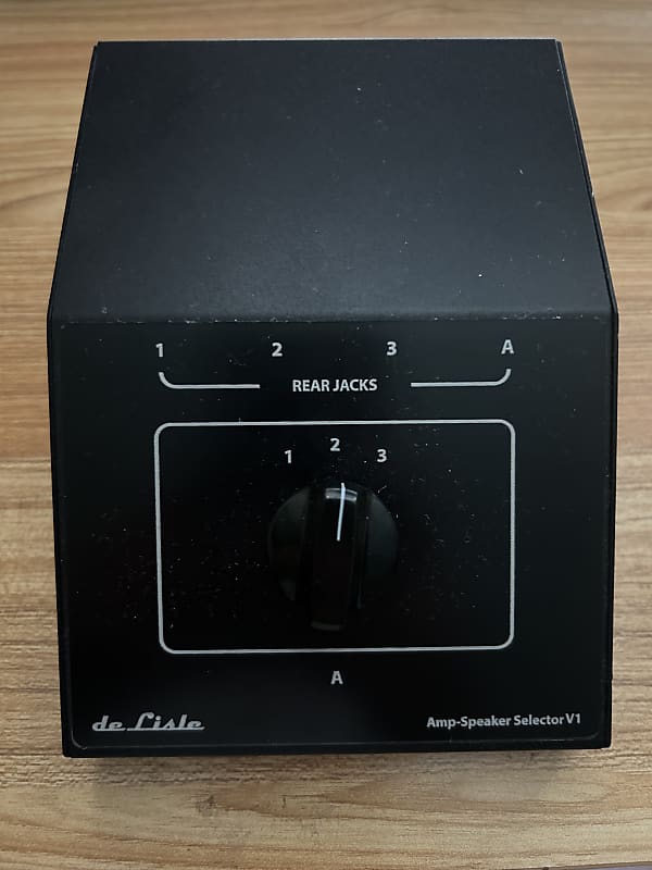 de Lisle Amp_Speaker Selector V1 Reverb