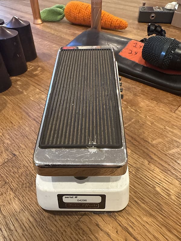 Xotic XW-1 Wah