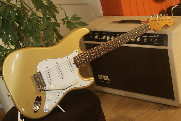 人気No.1 Fender Stratocaster J. W. Black Vintage Player Limited | Reverb ギター