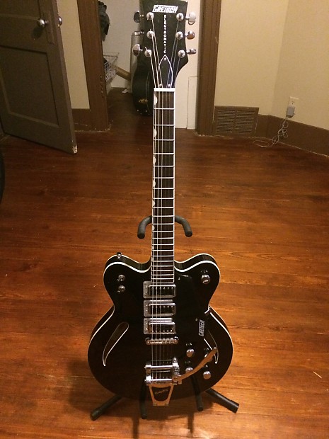 Gretsch g5622t 3 hot sale pickups