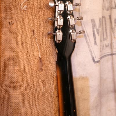 Danelectro UB-2 Baritone Guitar 1957 - Black image 9