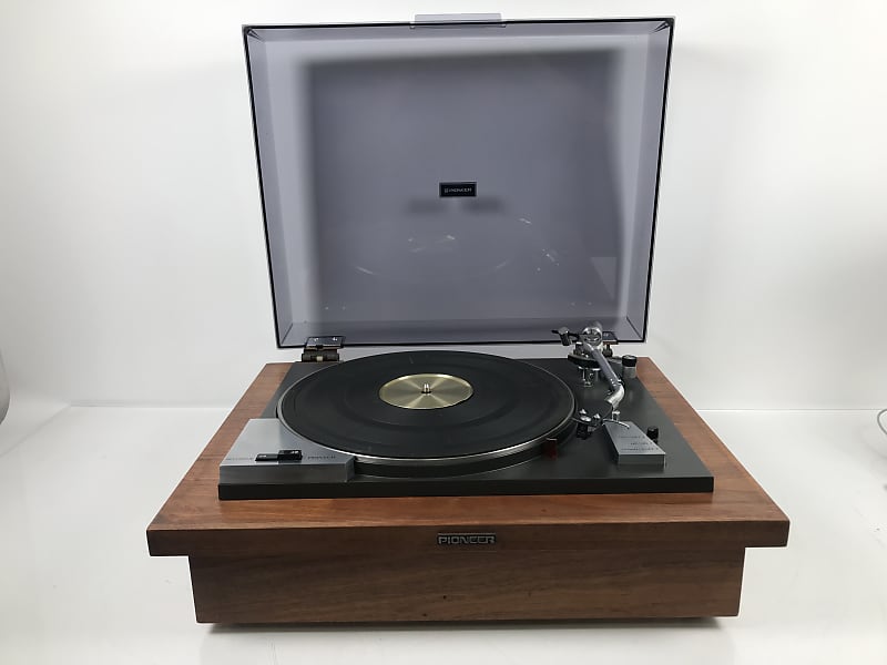 High quality Pioneer Pl50 turntable