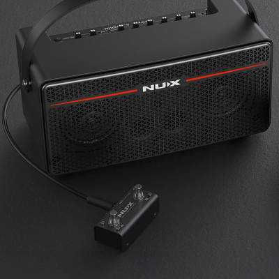 NuX Mighty Space 30-Watt 2x2