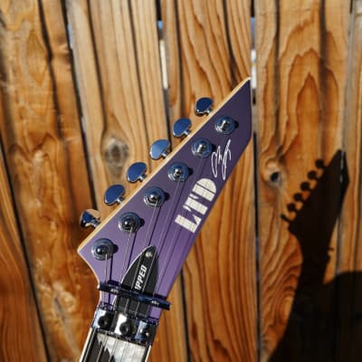 ESP LTD  SIGNATURE SERIES Alexi Ripped Purple Fade Satin w/ Ripped Pinstripes 6-String w/ Case image 8