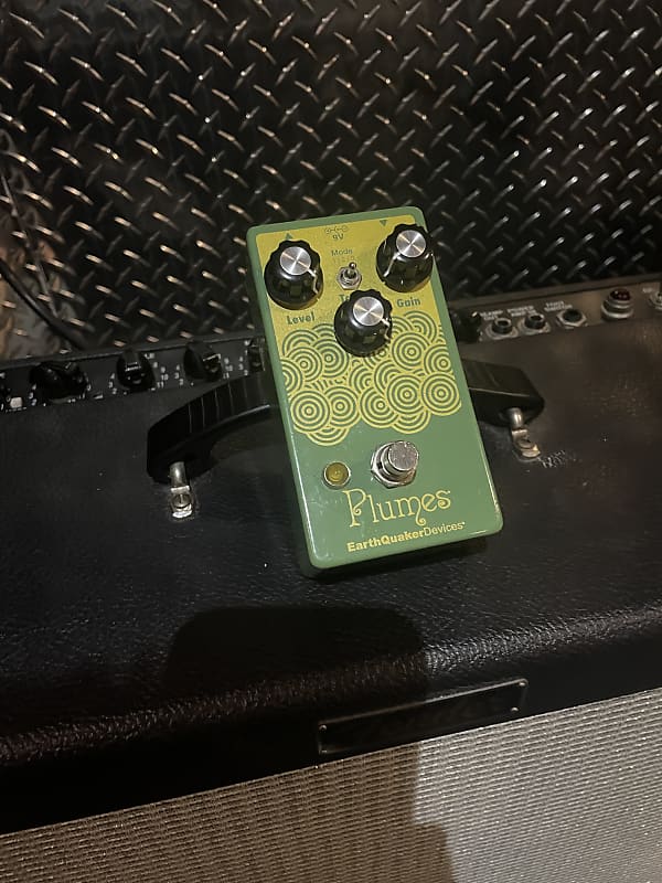 EarthQuaker Devices Plumes Small Signal Shredder