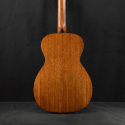 Martin 0-18 Natural image 8