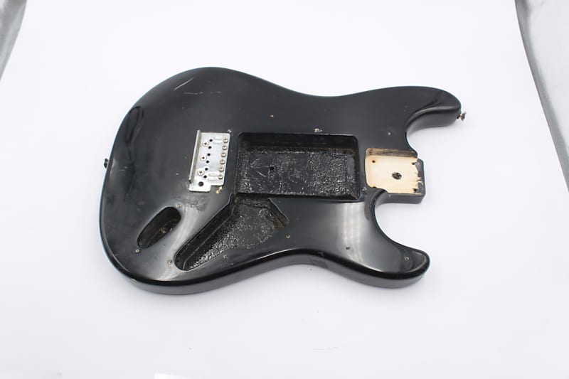Black Strat Style Electric Guitar Body Project imagen 1