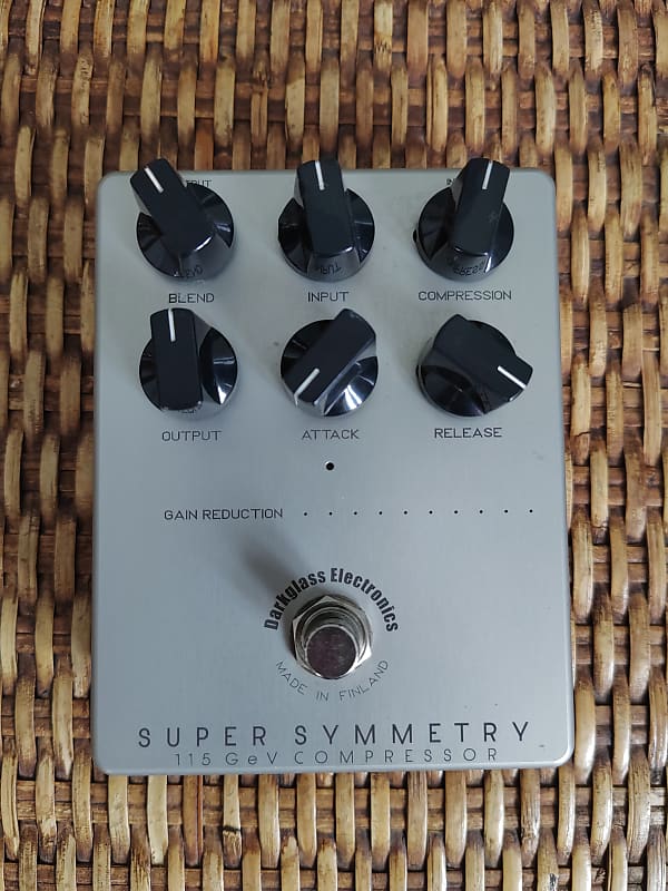 Darkglass Electronics Super Symmetry Compressor