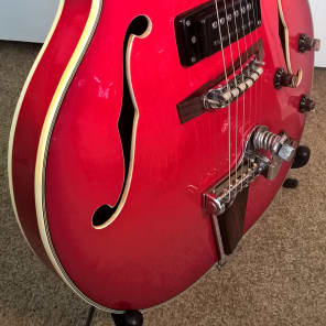 Vintage Electra Model 2221 Hollowbody Guitar -- Made in Japan; Red Finish; Vibrato; Excellent Cond. image 4
