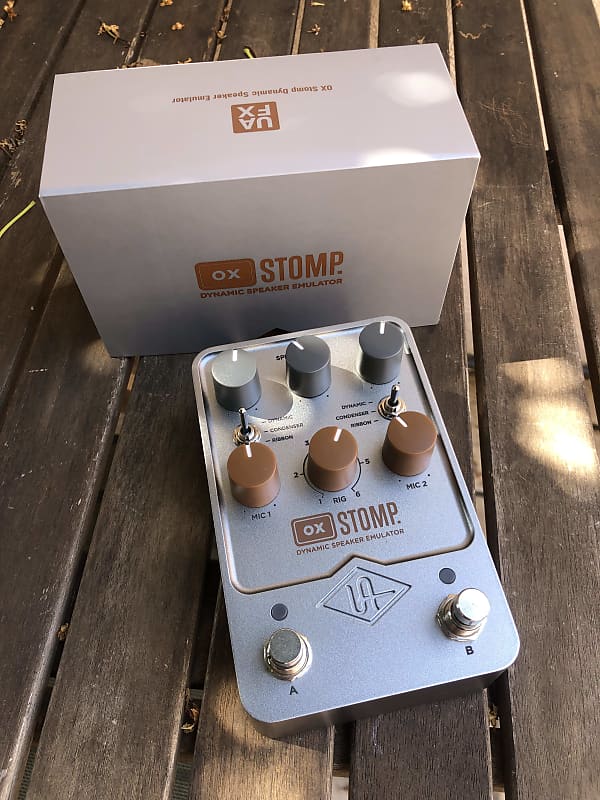 Universal Audio OX Stomp Dynamic Speaker Emulator + additional original power supply image 1