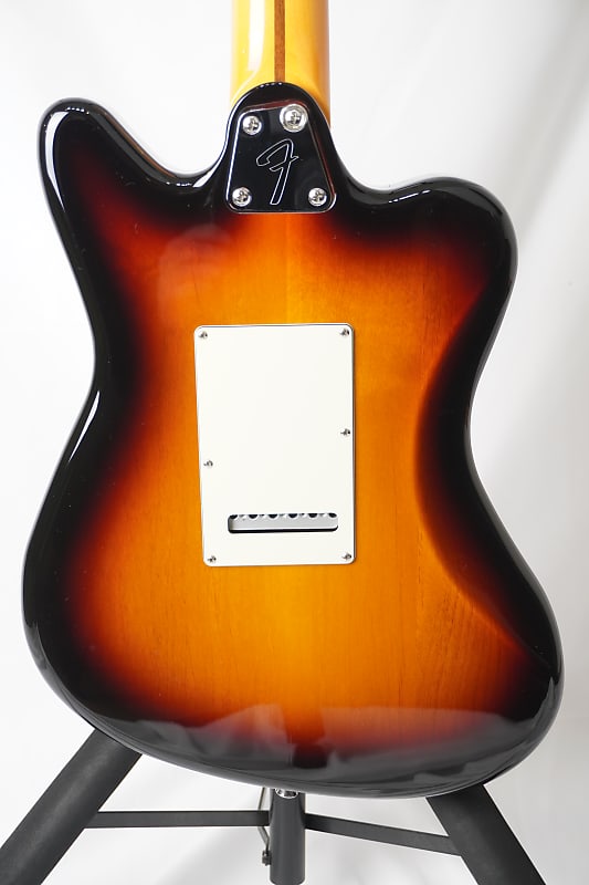 Rare color Fender Limited Run Super-Sonic 3-Color Sunburst