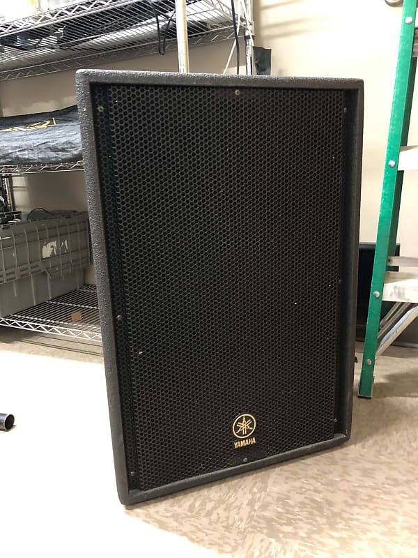 2 Yamaha C115V Club Concert Series Passive 2Way Speakers Reverb