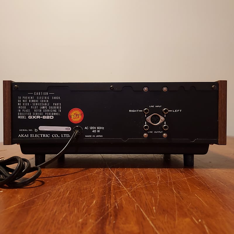 Akai GXR-82D 8-Track Stereo Tape Player in Great Condition Akai GXR-82D 8-Track Stereo Tape Player in Great Condition