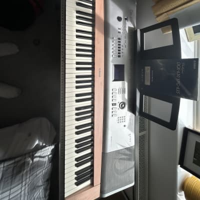Yamaha DGX-630 2008