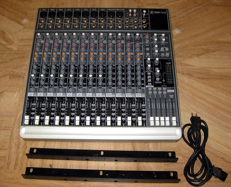 Mackie 1642-VLZ3 16-Channel Mic / Line Mixer | Reverb