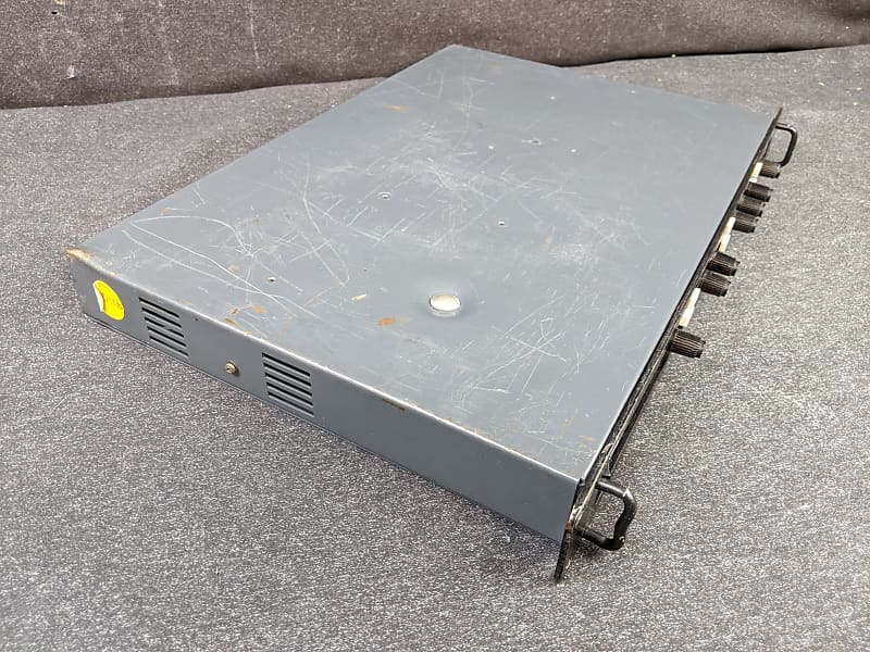 Ampeg B-1 150W Bass Amplifier 1U Rackmount Amp Made In USA