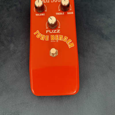 Elka Dizzy Tone fuzz pedal. Ultra rare 1967 original. Thee pedal