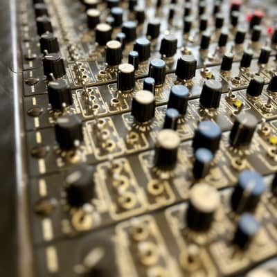 Midas PRO-40 analog recording console 1980 original vintage UK Sowter inductor EQ Neve PR-40 image 11