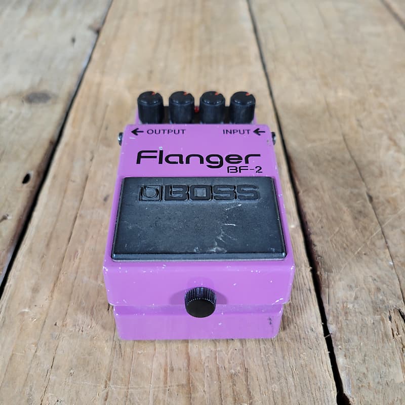 Boss BF-2 Flanger (Made in Japan / Green Label) - YouTube