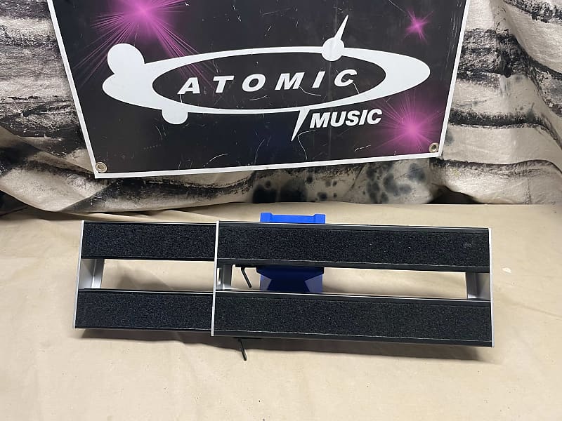 D'Addario XPND Expanding Pedal Board Small Reverb