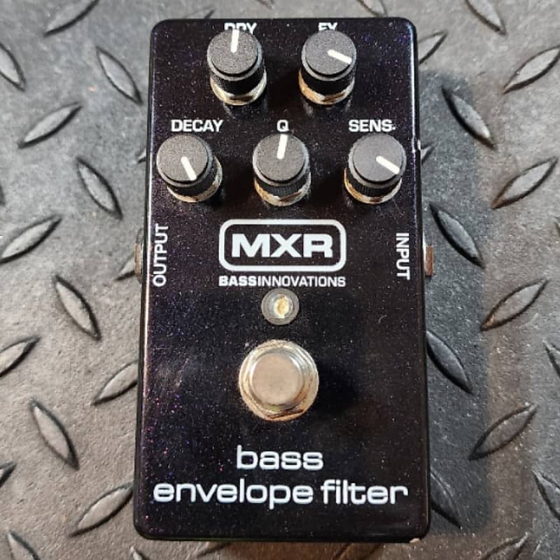 MXR M82 Bass Envelope Filter Funk Auto-Wah image 1
