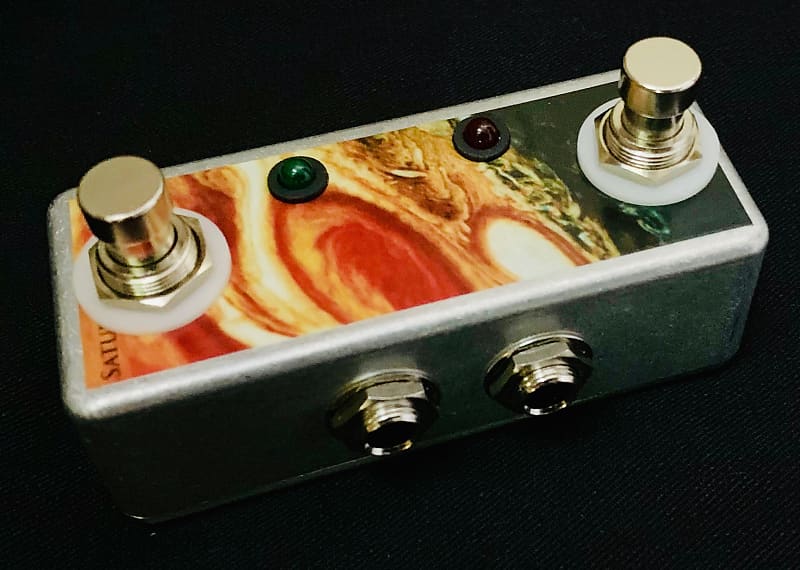 Saturnworks Double Favorite Switch Guitar Pedal for Strymon Reverb