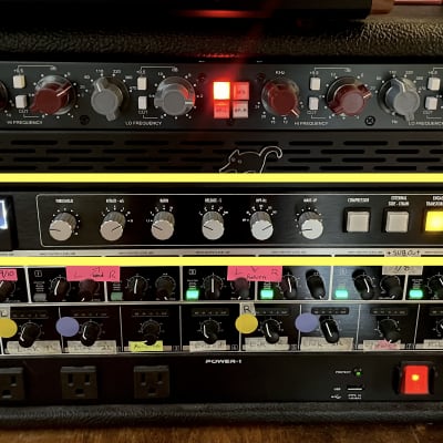 Warm Audio Bus-Comp 2-Channel VCA Bus Compressor | Reverb