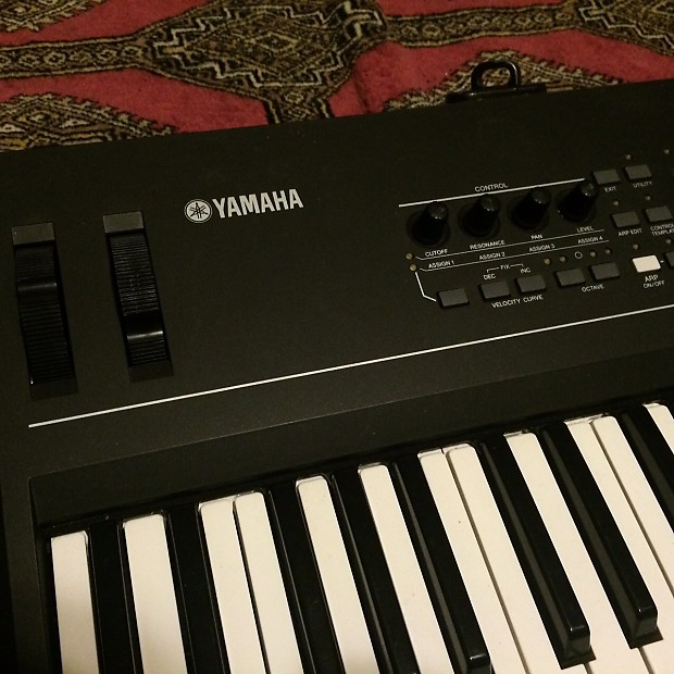 Yamaha KX61 midi controller keyboard Cubase DAW 61 keys with adapter and  MIDI I/O