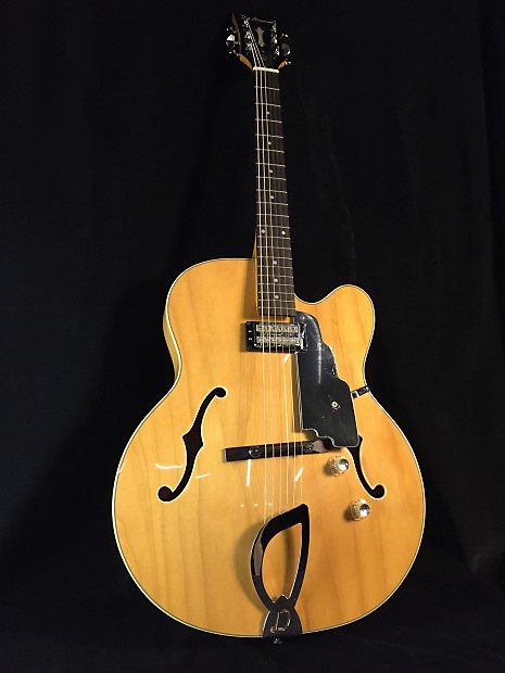 Guild DeArmond X-135 Archtop Hollow Body Electric Jazz Box Guitar