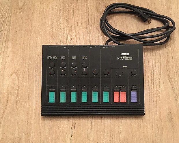 国内最安値！ 6 Mixer 602 KM Yamaha channels Reverb | Black 配信機器・PA機器・レコーディング機器