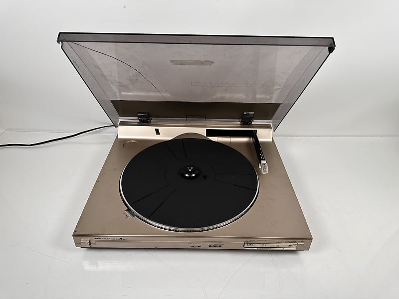 MARANTZ TT530 - Vintage Full Automatic Direct Drive Turntable Champagne Colored image 1