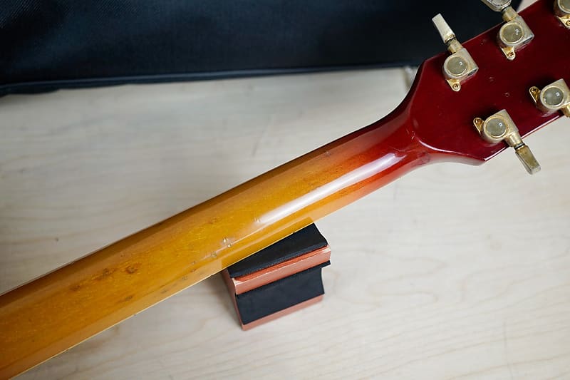 Tomson Single Cut Custom 1980's Sunburst Vintage Made in Tomson Single Cut Custom 1980's Sunburst Vintage Made in