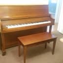 Yamaha P22 Upright Piano 1996  Walnut  Wood - USA Made