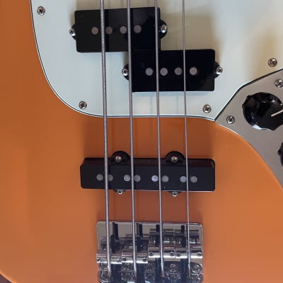 Fender Mustang 2017 Orange Short Scale Bass MIM image 7