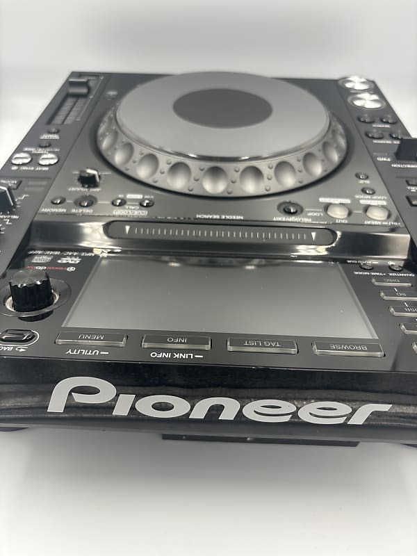 Pioneer CDJ-2000 Nexus Professional Media Player | Reverb