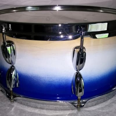 Snare Drum 14 x 6.5" with rings - 60's brass badge Blue White Natural Burst image 5