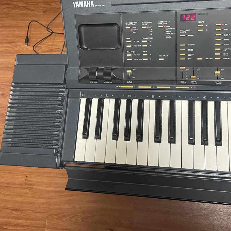 YAMAHA PSR F51 Tastiera Portatile 61 Tasti