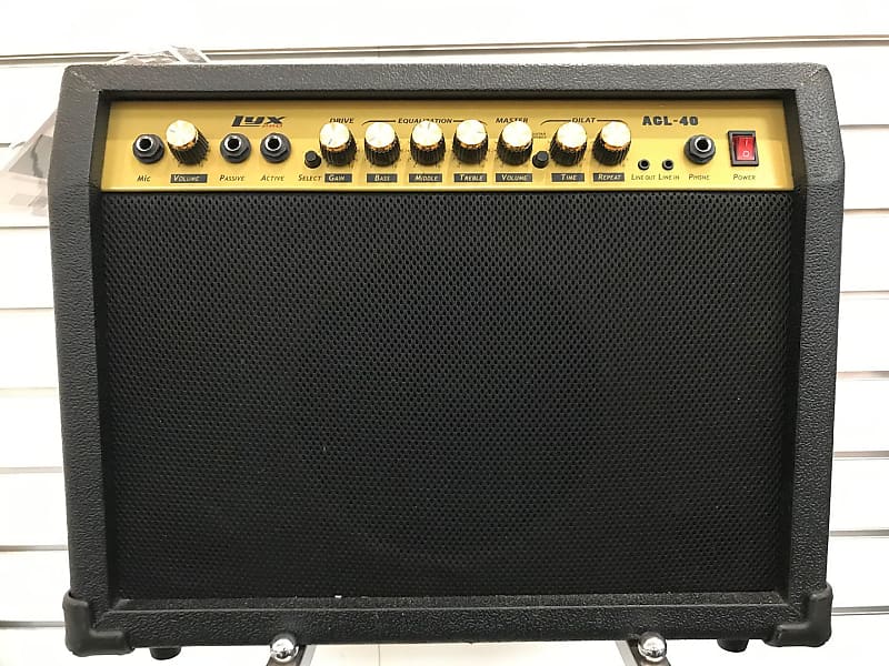 Lyxpro 40 watt guitar shop amplifier