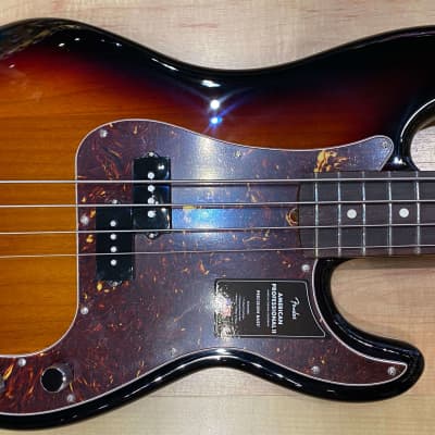 Fender American Professional II Precision Bass 2023 - 3-Color Sunburst image 4