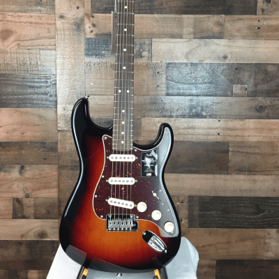 Fender American Professional II Stratocaster - 3-Tone Sunburst with Hard Shell Case image 5