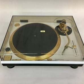 Technics SL-1200 MK3 2台セット ゴールド 2 Technics SL-1200 MK3 Custom Gold Turntables with New M44G