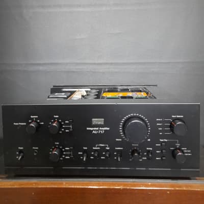 Sansui Au-717 Stereo Amplifier Operational image 2