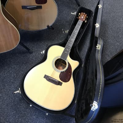 Crafter TC035 orchestra grand auditorium Acoustic electric guitar handcrafted in Korea 2001 in excellent - mint condition with hard case and key . image 1