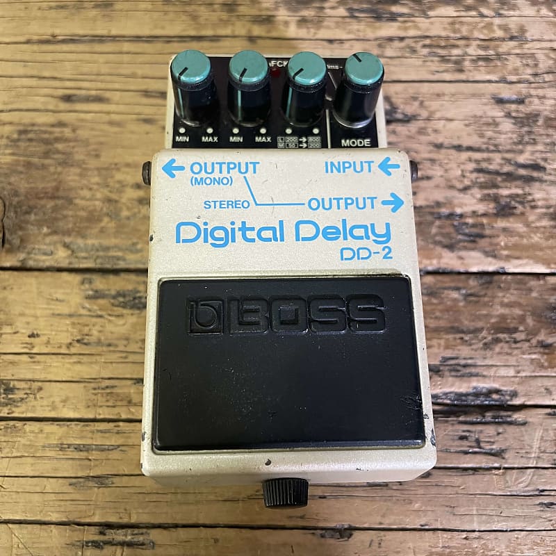 Boss DD-2