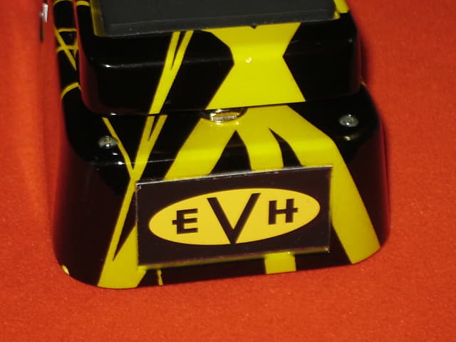 lightly used (generally clean with some imperfections) Dunlop EVH95 Eddie  Van Halen Signature Cry Baby Wah - also called CRY BABY EVH WAH EVH-95