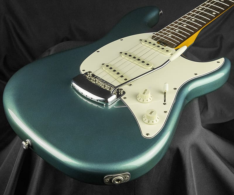 Ernie Ball Music Man Cutlass - Vintage Turquoise