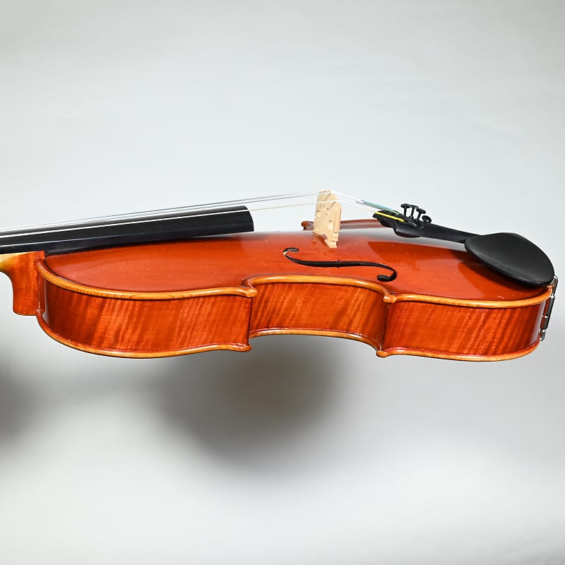 3/4 Suzuki Violin No. 330 (Intermediate), Nagoya Japan 3/4 Suzuki Violin No. 330 (Intermediate), Nagoya Japan
