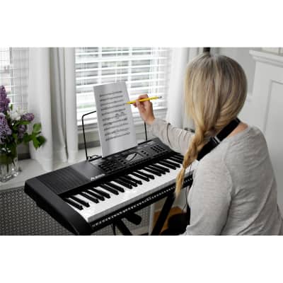 Alesis Harmony 61 MKII 61-Key Portable Keyboard with Built-In Speakers image 10