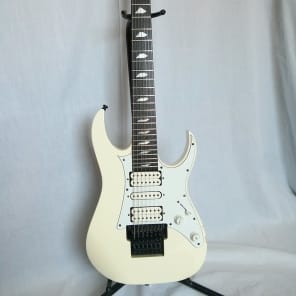 Ibanez Universe UV7PWH 1991 White Reverb Canada