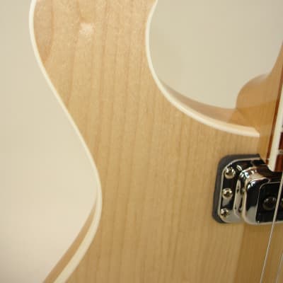 2023 Rickenbacker 620 Electric Guitar - MapleGlo image 9
